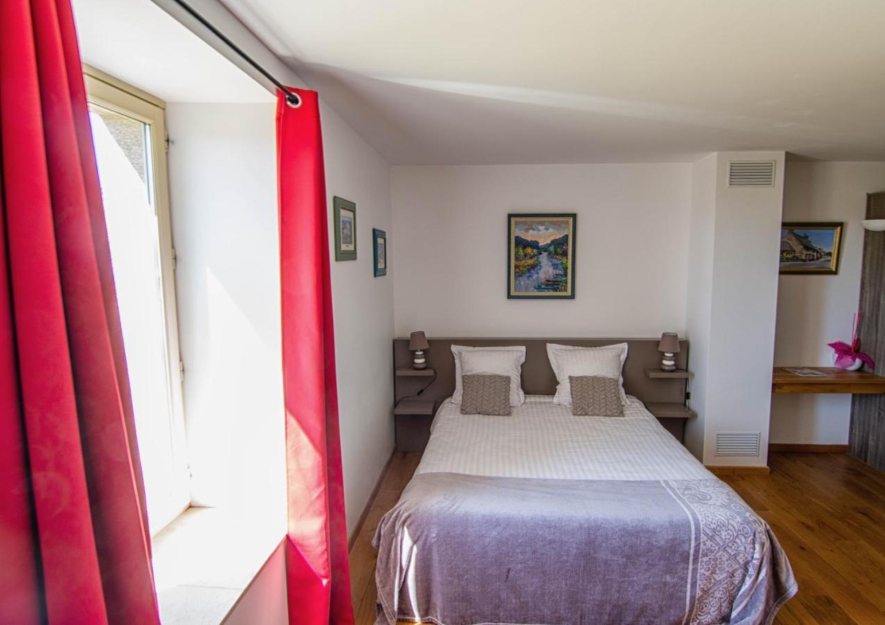 Domaine De Kerbillec Bed & Breakfast Theix Exterior photo